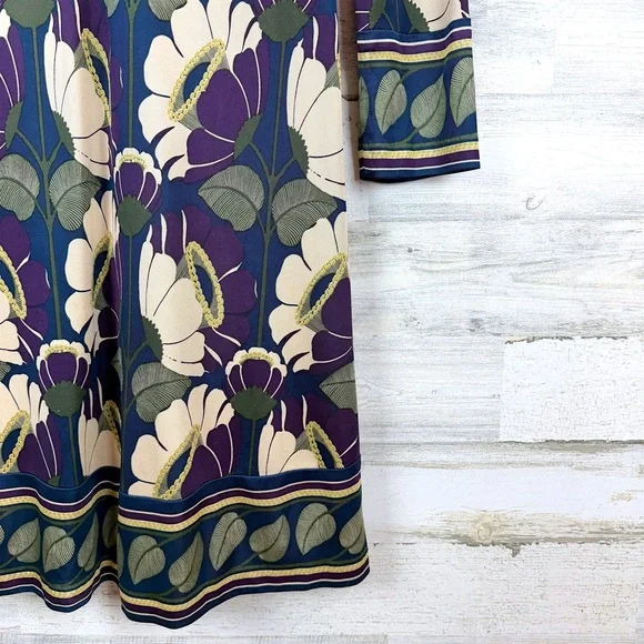 Trina Turk Silk Floral V Neck Empire Waist Dress Boho Chic Sz 12 Retro Boho - Picture 11 of 13